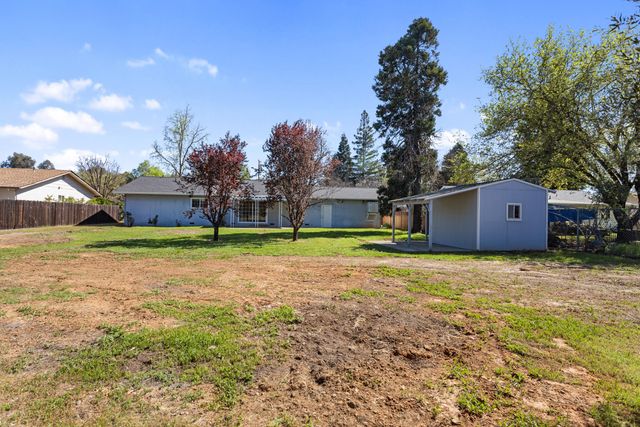 5142 Huntington Drive, Redding, CA 96002