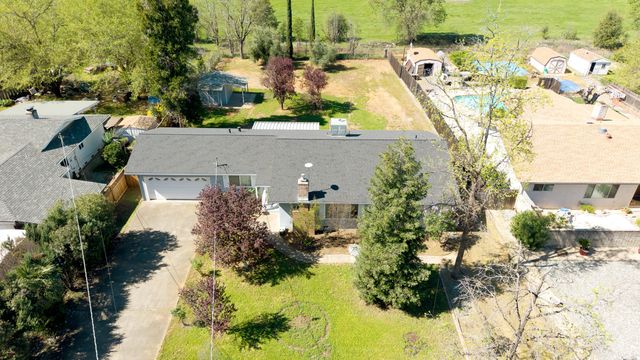 5142 Huntington Drive, Redding, CA 96002