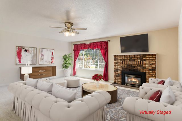 5142 Huntington Drive, Redding, CA 96002