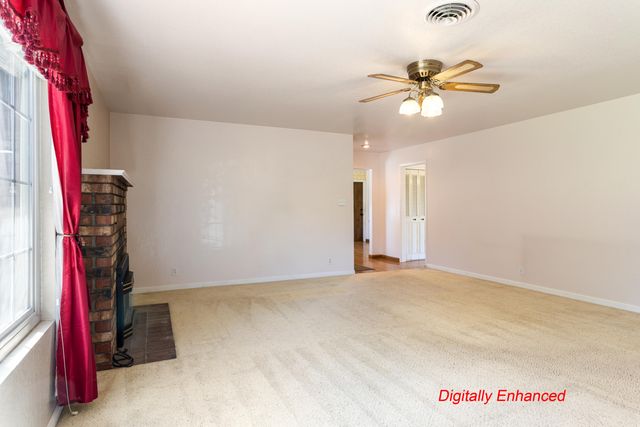 5142 Huntington Drive, Redding, CA 96002