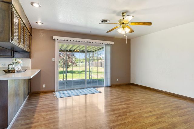 5142 Huntington Drive, Redding, CA 96002