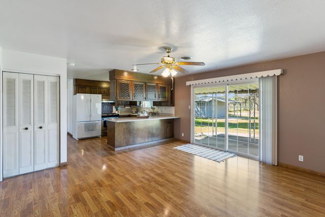 5142 Huntington Drive, Redding, CA 96002