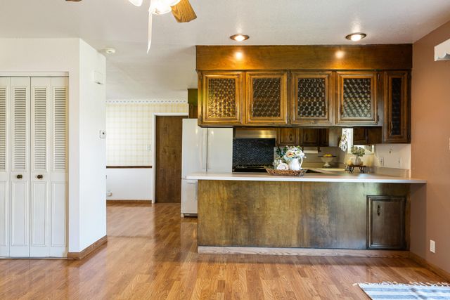 5142 Huntington Drive, Redding, CA 96002