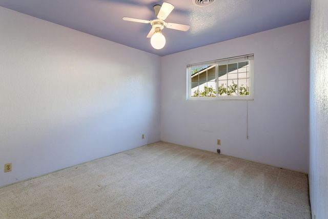 5142 Huntington Drive, Redding, CA 96002