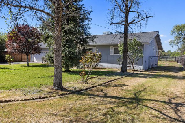 5142 Huntington Drive, Redding, CA 96002