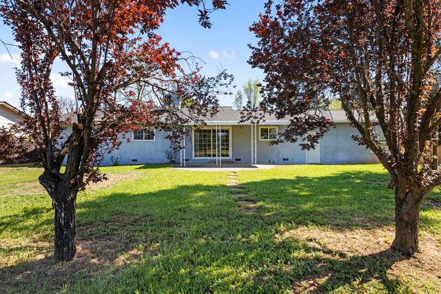 5142 Huntington Drive, Redding, CA 96002