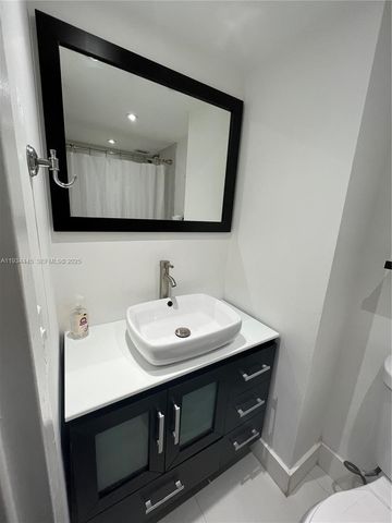 200 SE 15th Rd 11I, Miami, FL 33129