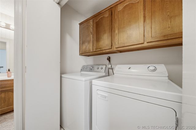 1467 W Evergreen Lane, Claremore, OK 74017