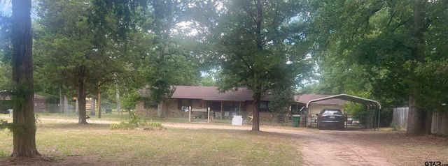 976 E WATER TOWER RD, Big Sandy, TX 75755