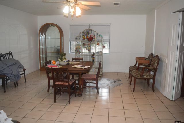 976 E WATER TOWER RD, Big Sandy, TX 75755