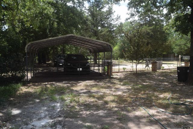 976 E WATER TOWER RD, Big Sandy, TX 75755