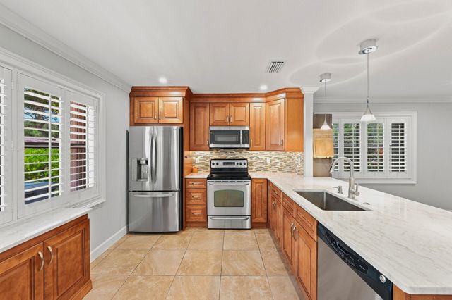 1651 Palmland Drive, Boynton Beach, FL 33436