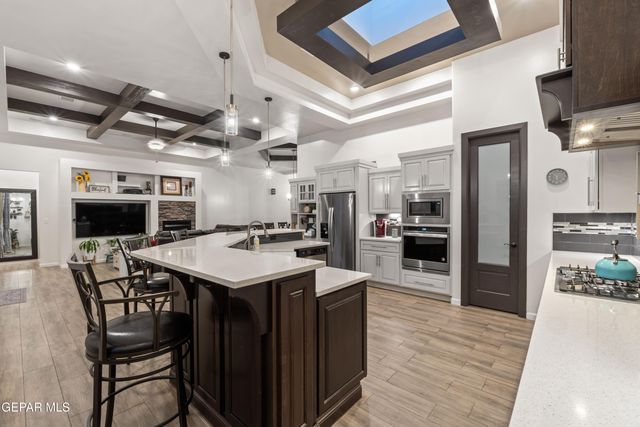 12248 CLIFTON HILL Road, Horizon City, TX 79928