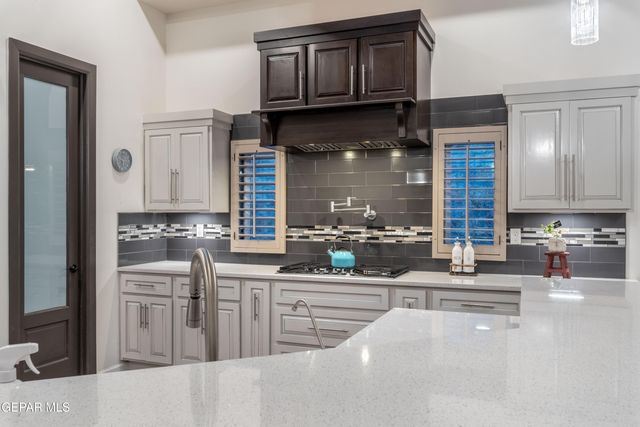 12248 CLIFTON HILL Road, Horizon City, TX 79928