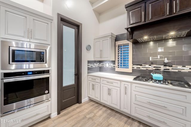 12248 CLIFTON HILL Road, Horizon City, TX 79928