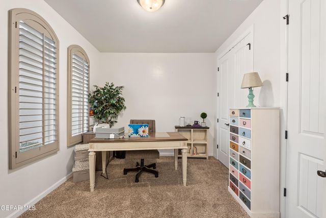 12248 CLIFTON HILL Road, Horizon City, TX 79928