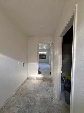 6111 Westover Street, Houston, TX 77033