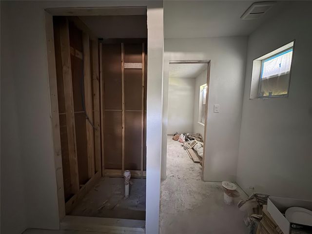 6111 Westover Street, Houston, TX 77033
