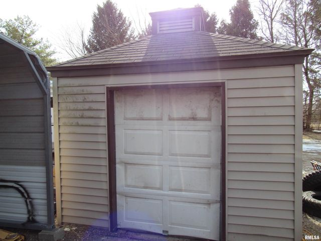 842 Flinn Road, Franklin, IL 62638