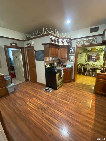 842 Flinn Road, Franklin, IL 62638