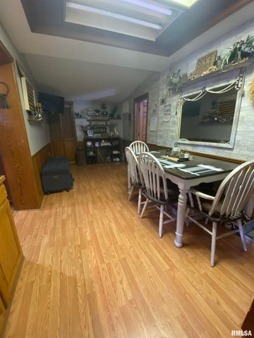 842 Flinn Road, Franklin, IL 62638