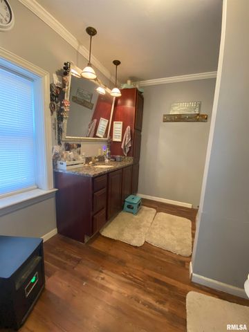 842 Flinn Road, Franklin, IL 62638