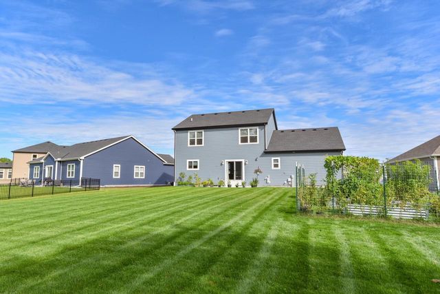 W228N7937 Timberland DRIVE, Sussex, WI 53089