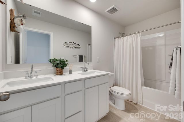 1208 Old Fort Drive, Edgemoor, SC 29712
