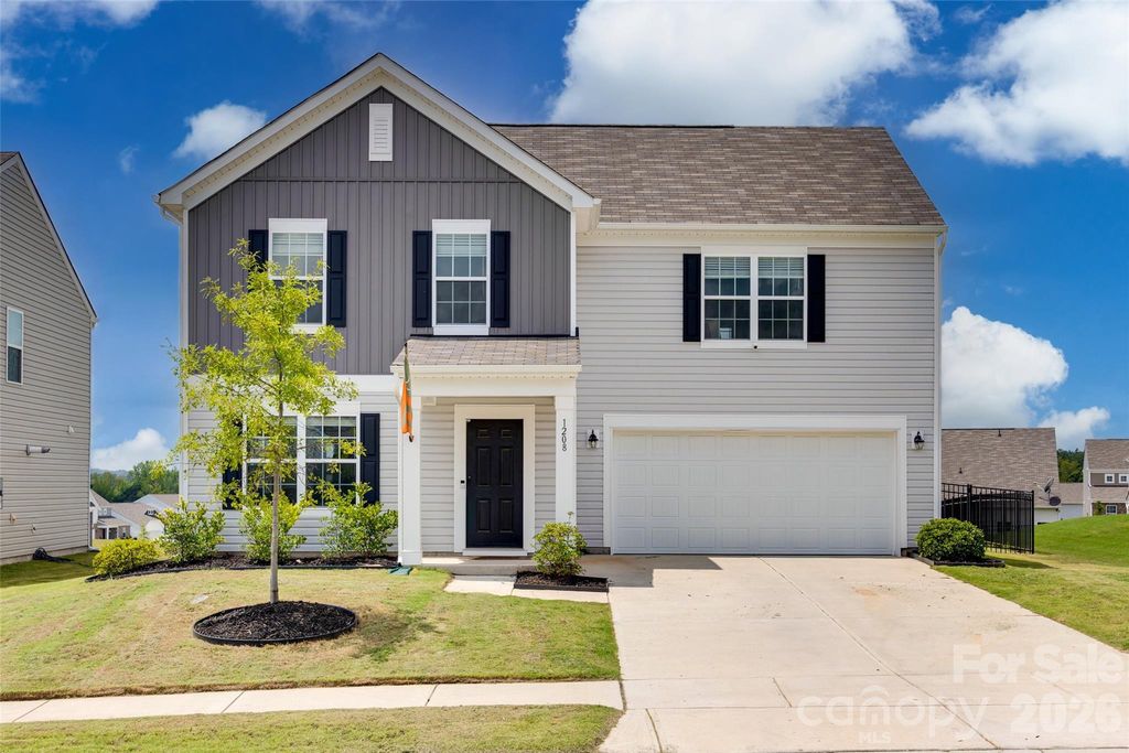 1208 Old Fort Drive, Edgemoor, SC 29712
