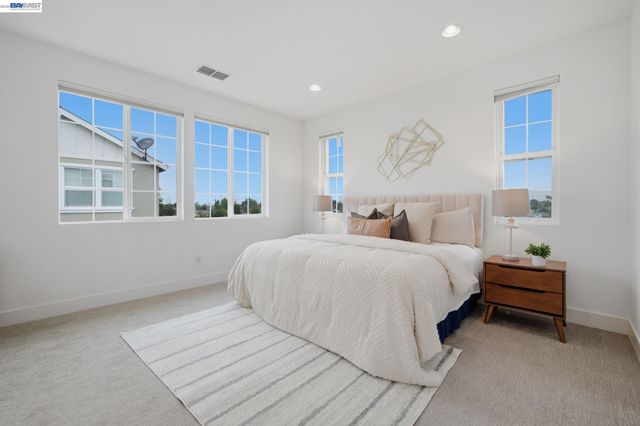 38250 Luma Ter, Newark, CA 94560