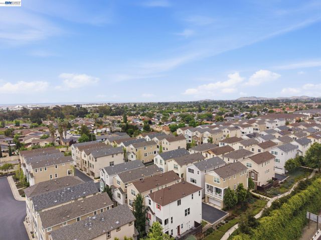 38250 Luma Ter, Newark, CA 94560