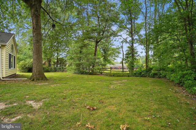 143 PUEBLO RD, Doylestown, PA 18901