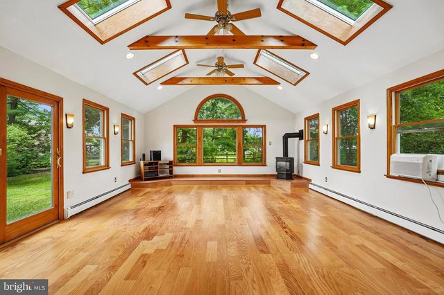 143 PUEBLO RD, Doylestown, PA 18901