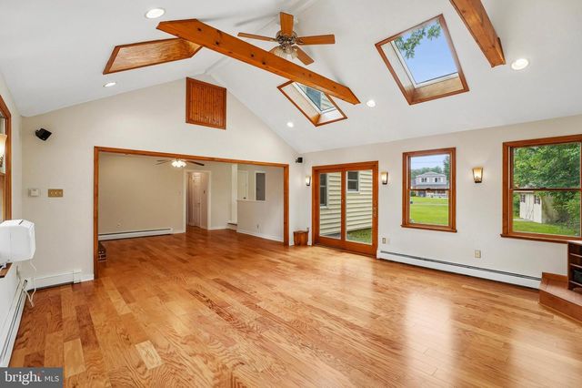 143 PUEBLO RD, Doylestown, PA 18901