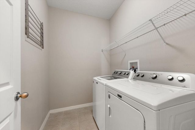 2302 BARRACUDA COURT, Holiday, FL 34691