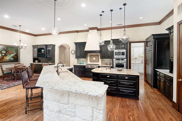 2025 Creekridge Drive, Frisco, TX 75034