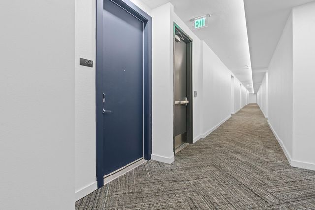 900 S 1st ST 204, Austin, TX 78704