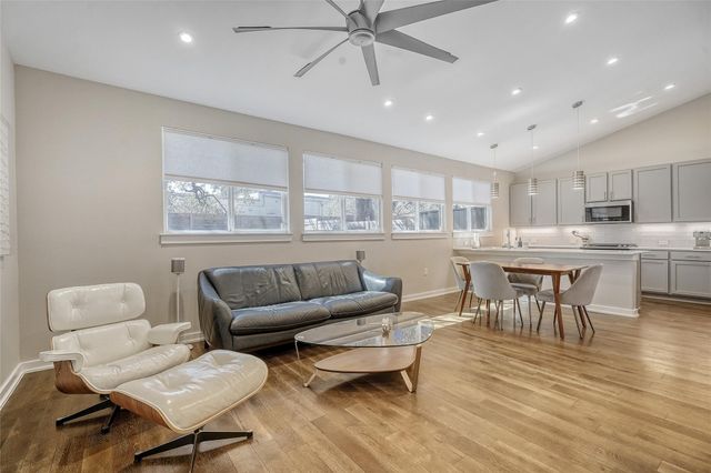 6800 Menchaca RD 5, Austin, TX 78745