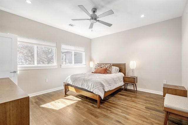 6800 Menchaca RD 5, Austin, TX 78745