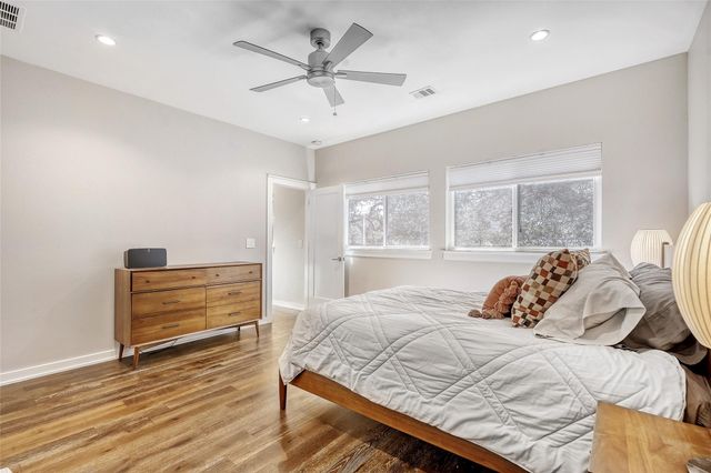 6800 Menchaca RD 5, Austin, TX 78745