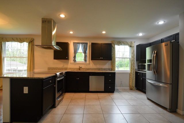 4300 Saunders, Nashville, TN 37216