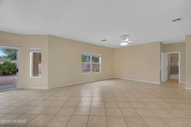 9446 N Sammy Avenue, Tucson, AZ 85742