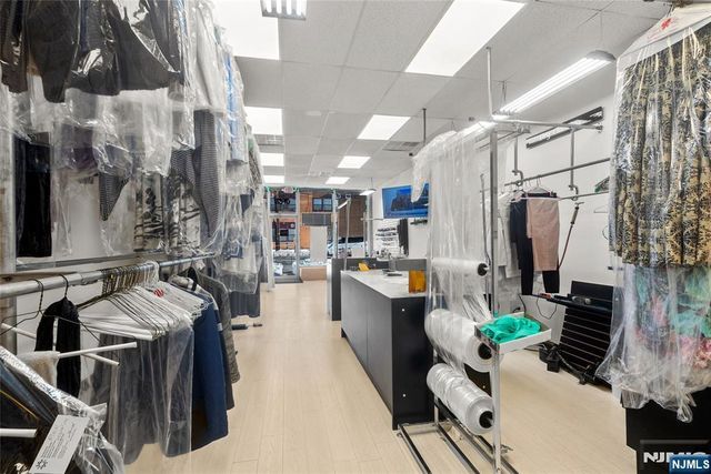 1150 Teaneck Road, Teaneck, NJ 07666