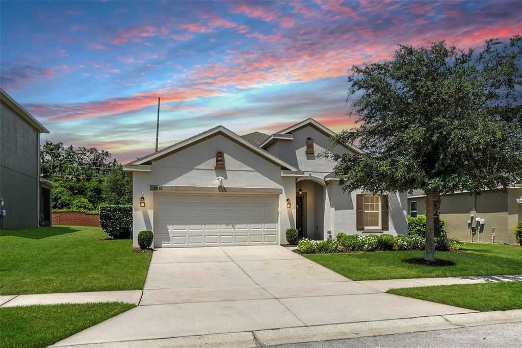 2718 LIMERICK CIRCLE, Grand Island, FL 32735