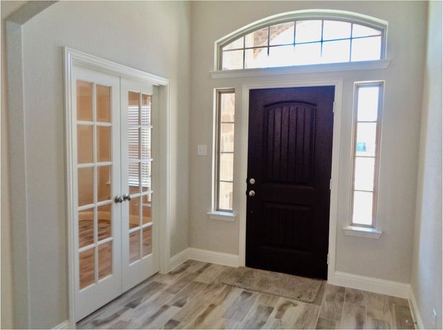 603 Beechwood Drive, Greenville, TX 75402