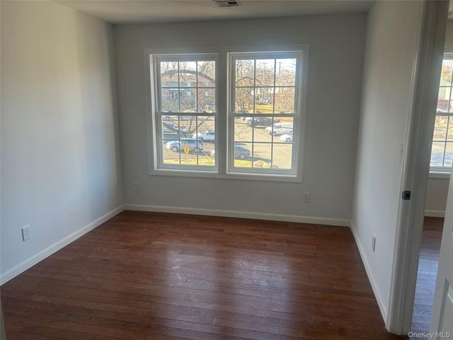 15 Waldron Avenue, Nyack, NY 10960