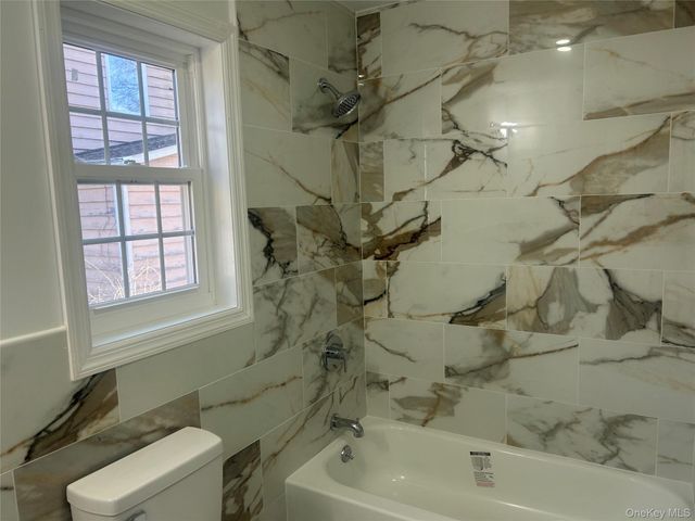 15 Waldron Avenue, Nyack, NY 10960