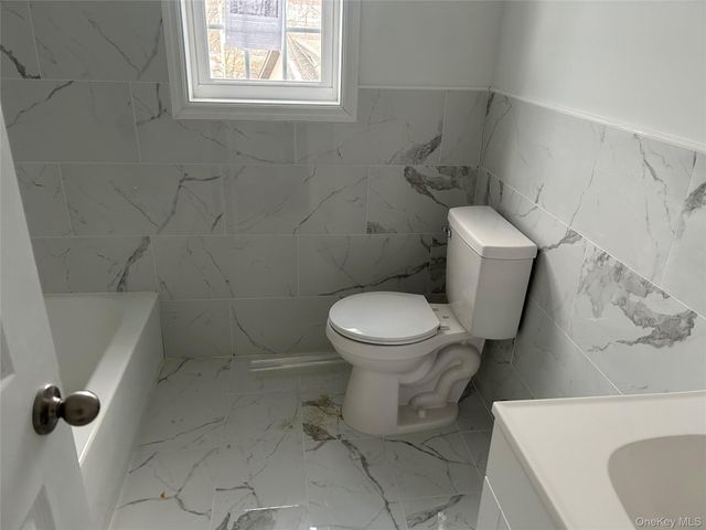 15 Waldron Avenue, Nyack, NY 10960