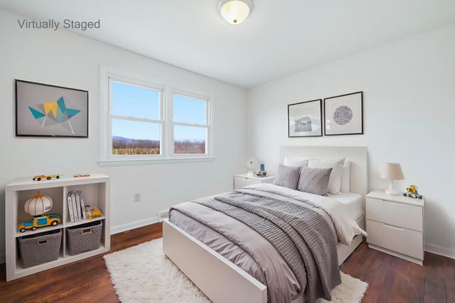 856 LEAKSVILLE RD, Luray, VA 22835