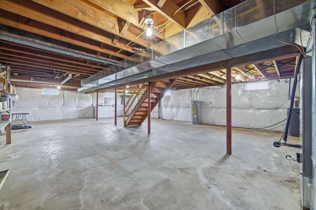 856 LEAKSVILLE RD, Luray, VA 22835